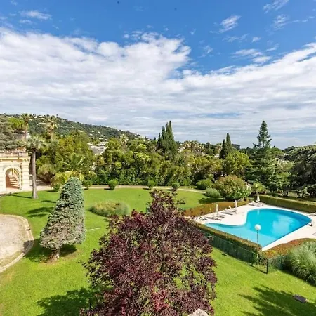 Superbe 3 Pieces Avec Piscine Et Tennis Apartmán Cannes